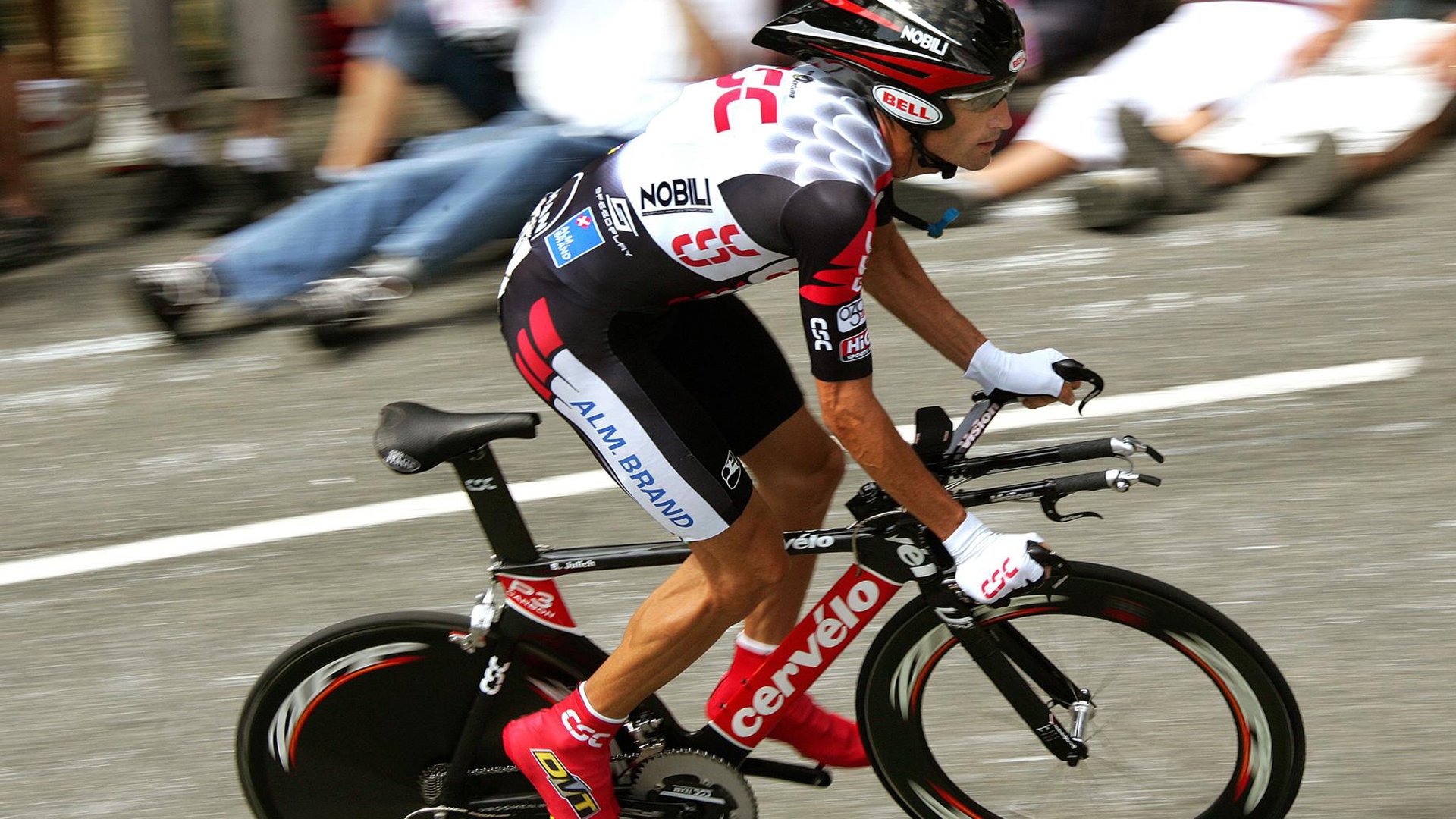 开云·体育官网APP下载-体育志愿服务标准化手册正式发布，体育志愿者服务活动内容